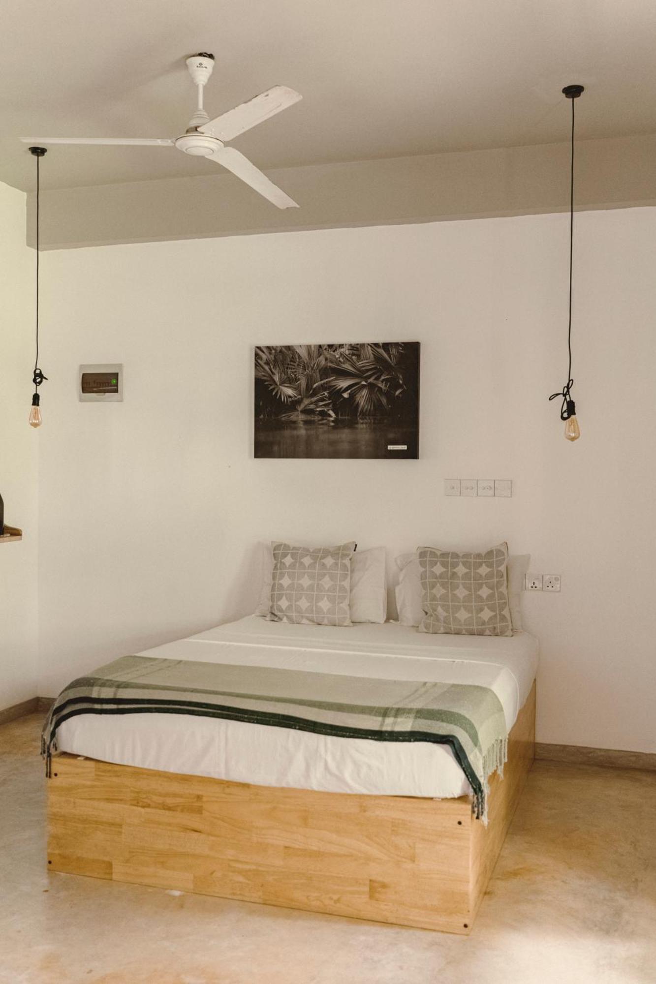 Taboo Hotel Диквела Екстериор снимка